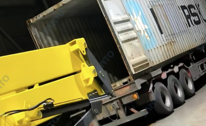 Crawler Mobile Conveyor Shipped to Serbia