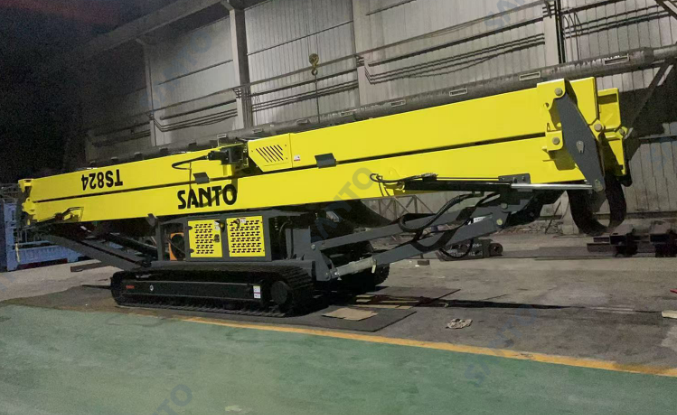 TS824 crawler conveyor with mobile crusher in Serbia
