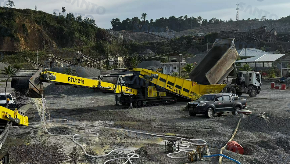 SANTO mobile truck unloader for bulk materials