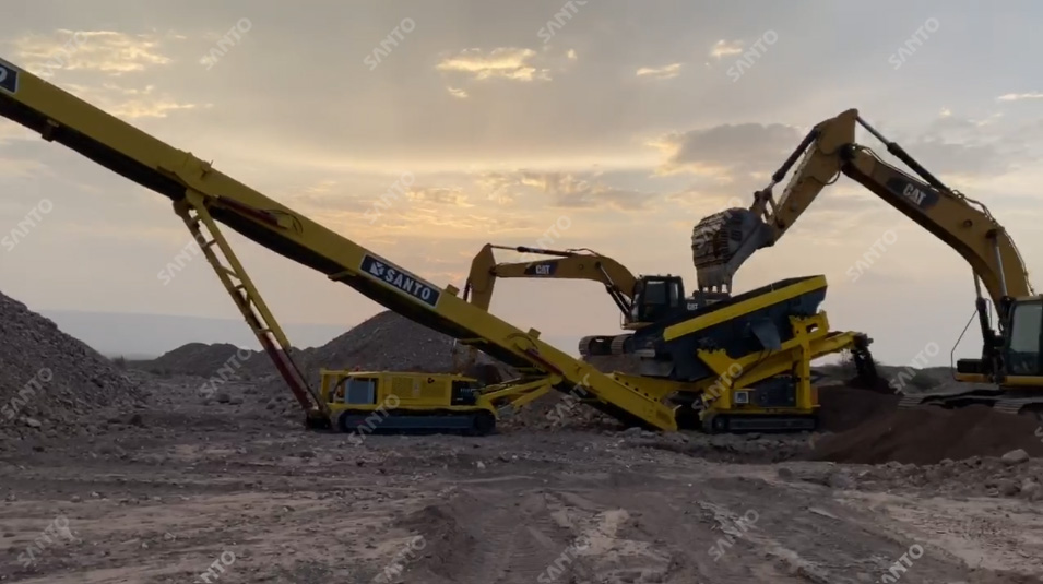 How to Choose a Suitable Mobile Conveyor