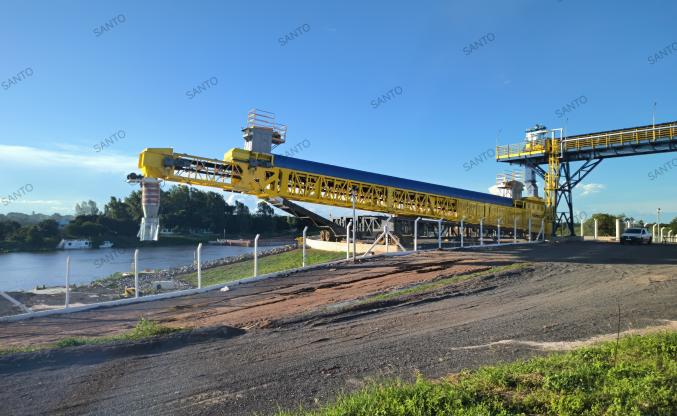 Mobile Telescopic Stacker for Port Loading in Brazil