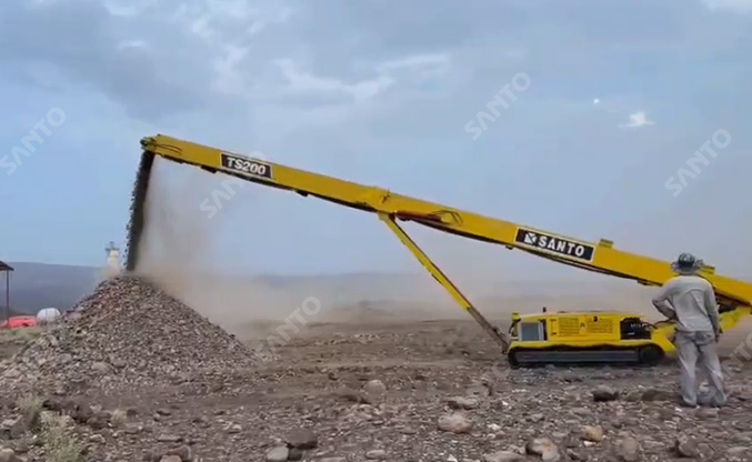 Tracked mobile stacker on site in Djibouti