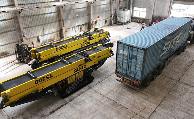 Tracked Stackers for Chemical Plants in Canada